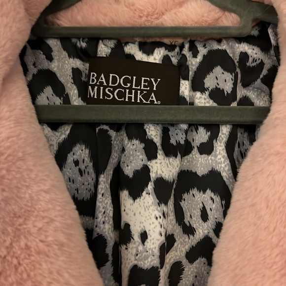 Badgley Mischka - Picture 2 of 8